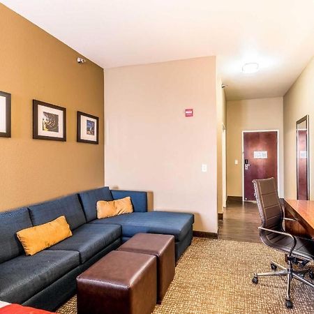 Hawthorn Extended Stay By Wyndham Amarillo Exterior photo