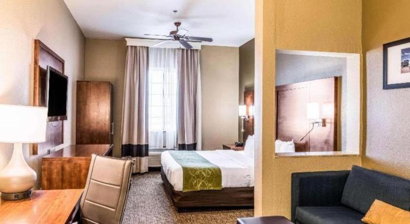 Hawthorn Extended Stay By Wyndham Amarillo Exterior photo