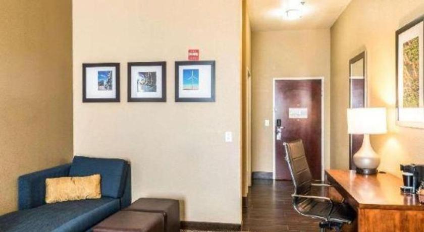 Hawthorn Extended Stay By Wyndham Amarillo Exterior photo