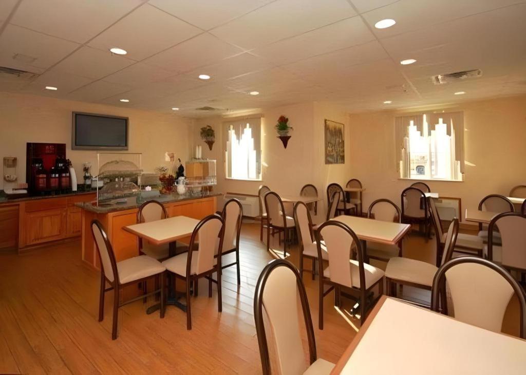 Hawthorn Extended Stay By Wyndham Amarillo Exterior photo